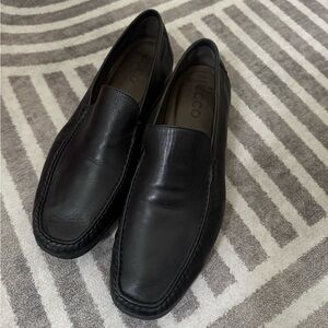 Ecco Men's Black Leather Moccasin Slip-On Loafers Size 11 EUC